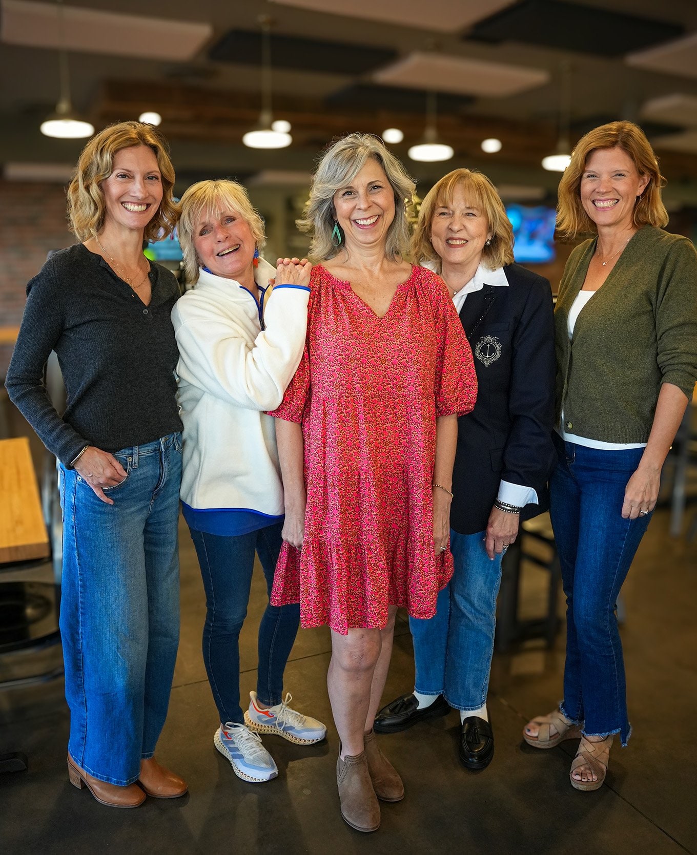 Photo of Susan Henderson, Linda Morningstar, Robin Ward, Gail Vick and Julie Dunlap